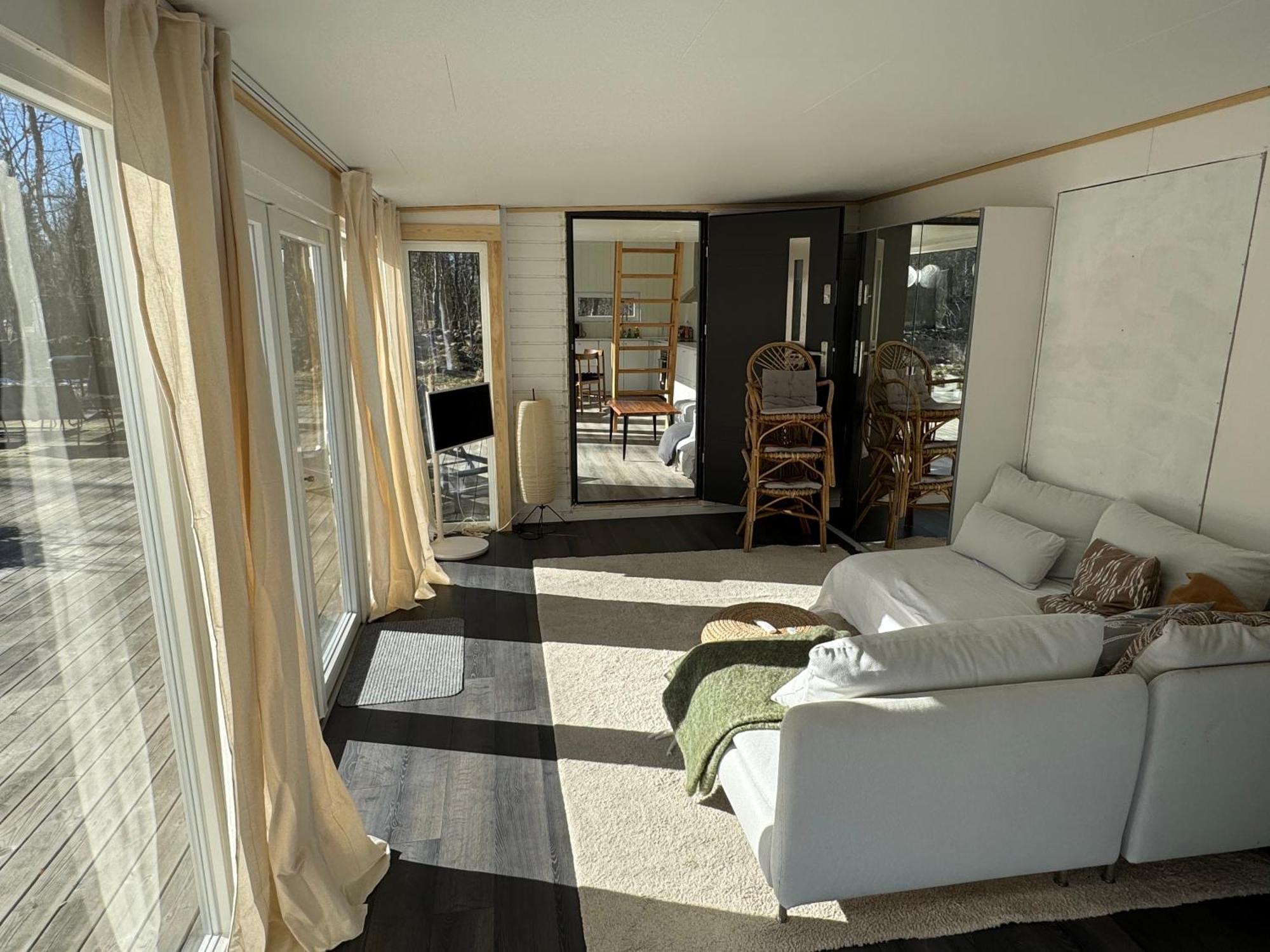Cabin In The Forest With Spa Bath Västra Torup Εξωτερικό φωτογραφία